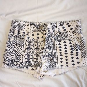 Patterned Bullhead Shorts (from PacSun)